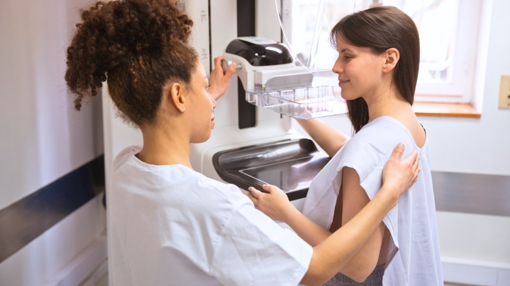 Comment se passe une mammographie